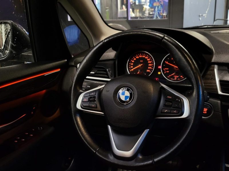 BMW Série 2 216dA LUXURY TOIT OUVRANT