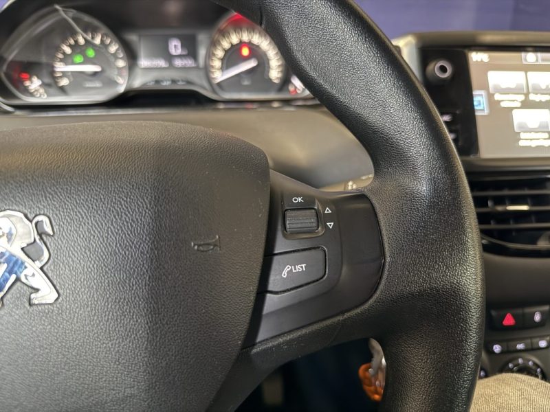 PEUGEOT 208 1.2 - ACTIVE - COURROIE NEUVE - RÉGULATEUR - 86200 KMs - 2015