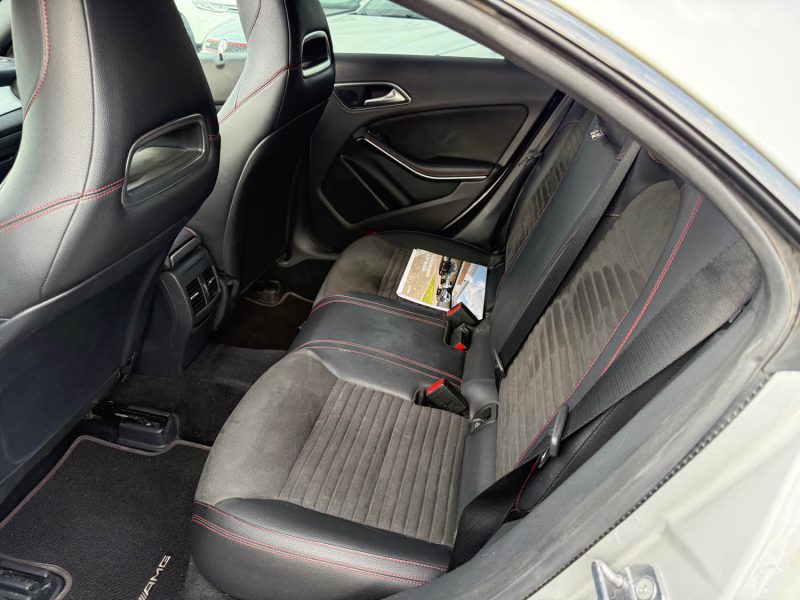 MERCEDES CLA 220D 170CH FASCINATION AMG FULLS OPTIONS GARANTIE