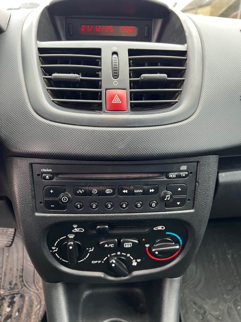 PEUGEOT 206+ 1.4 HDI