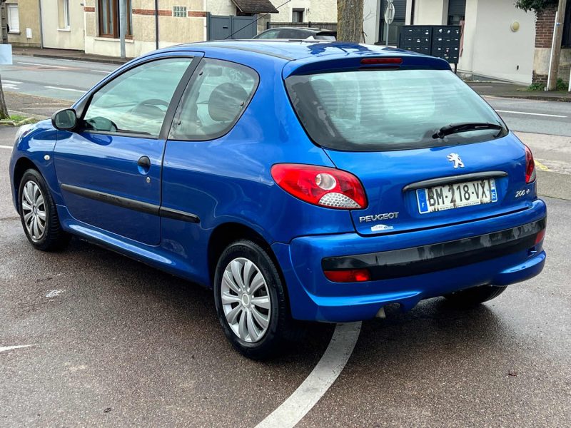 PEUGEOT 206+ 1.4 HDI