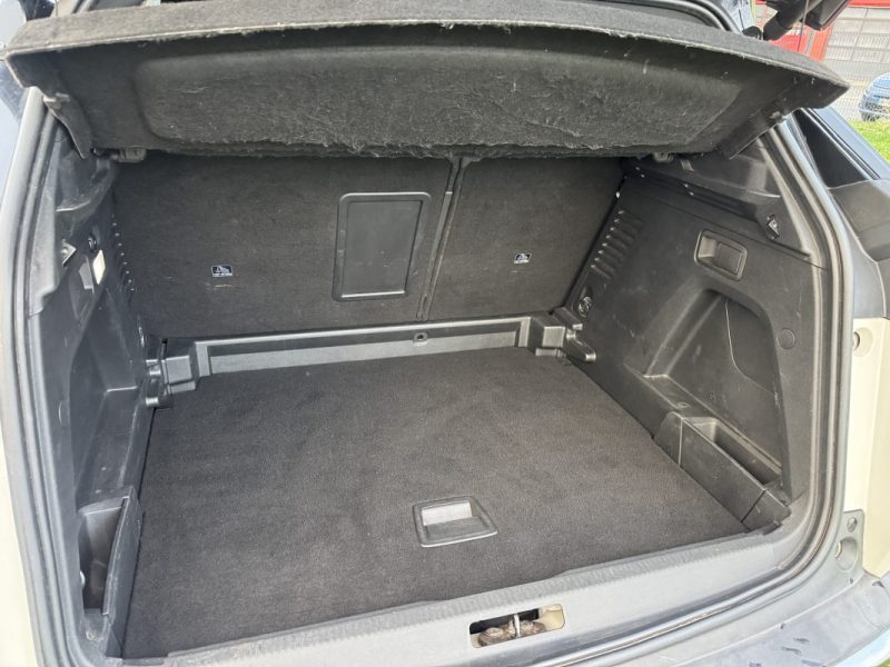 PEUGEOT 3008 2.0 BLUEHDI 180CH S&S GT EAT8