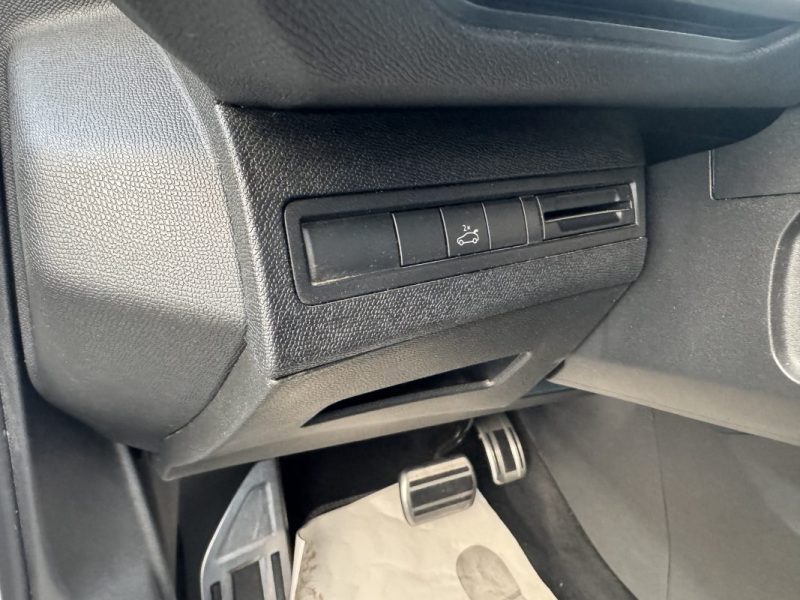 PEUGEOT 3008 2.0 BLUEHDI 180CH S&S GT EAT8