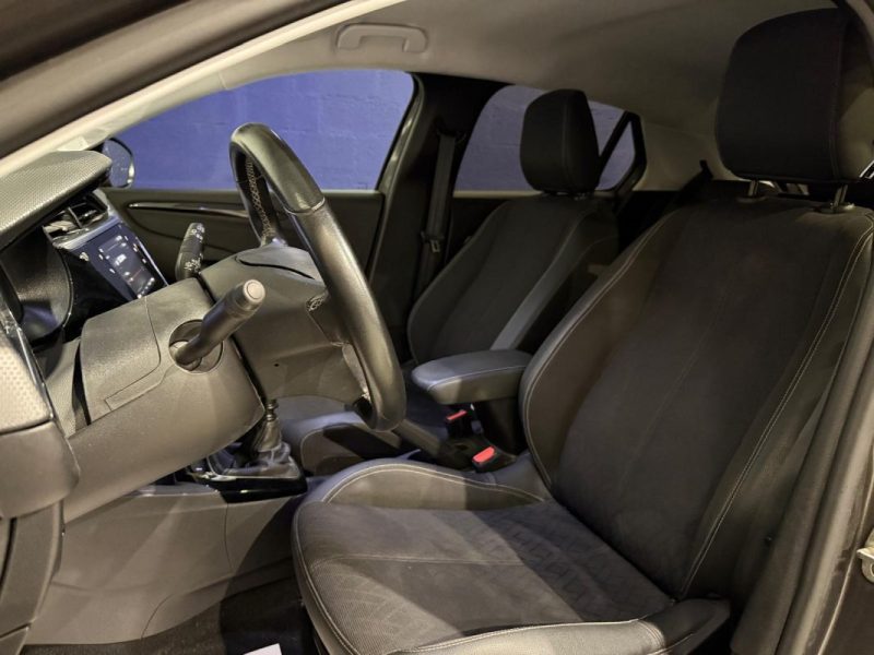 OPEL CORSA 1.2 Turbo 100ch / DISTRI OK / SUIVI COMPLET