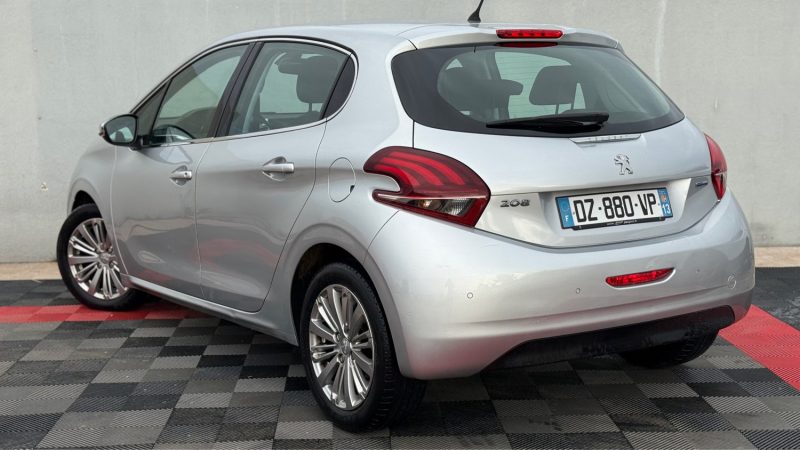 PEUGEOT 208 1.2 E THP 110CH ALLURE S&S 5P 2016