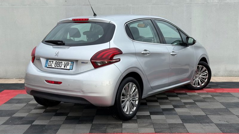 PEUGEOT 208 1.2 E THP 110CH ALLURE S&S 5P 2016