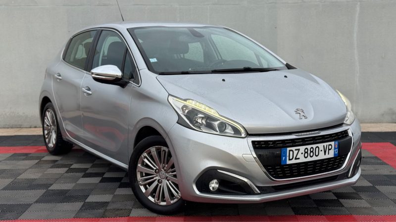 PEUGEOT 208 1.2 E THP 110CH ALLURE S&S 5P 2016
