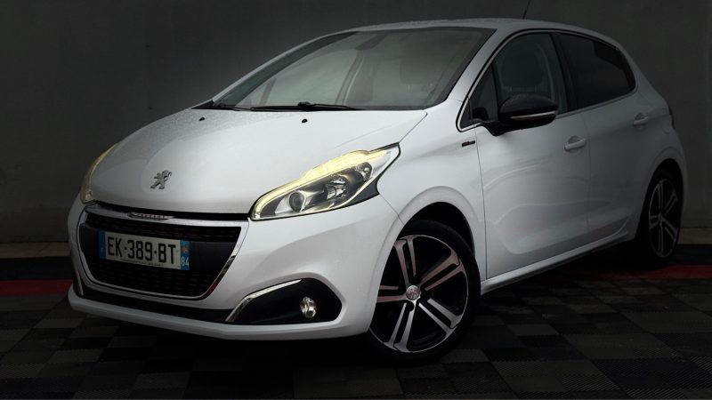 PEUGEOT 208 1.2 E THP 110CH GT LINE S&S EAT6 5CV 5P 2017