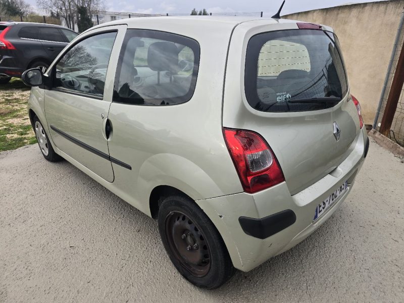 RENAULT TWINGO II 1.2 75 CH 115.000km