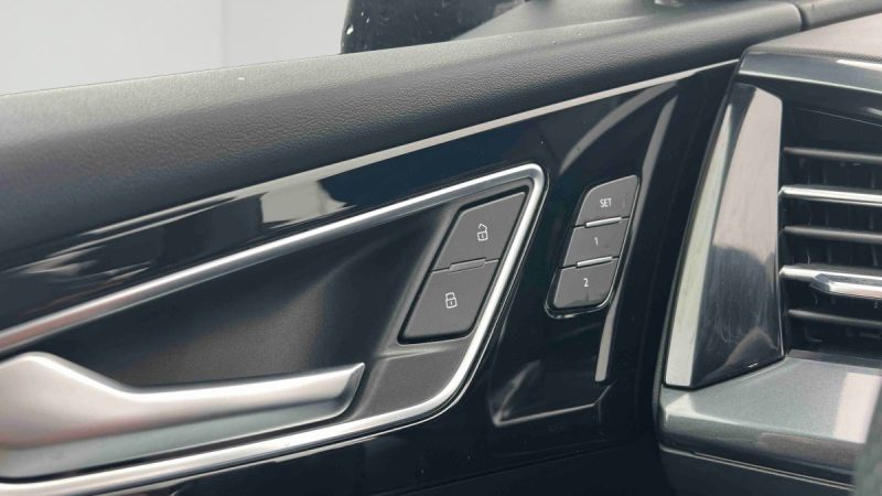 AUDI Q4 E-TRON SPORTBACK S LINE