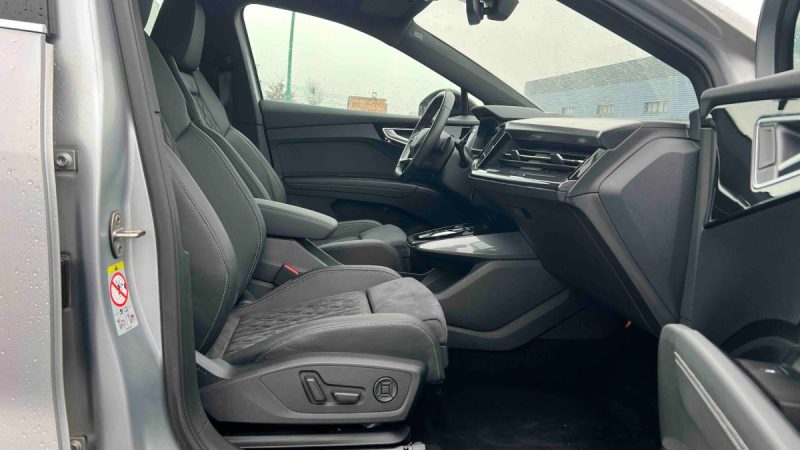 AUDI Q4 E-TRON SPORTBACK S LINE