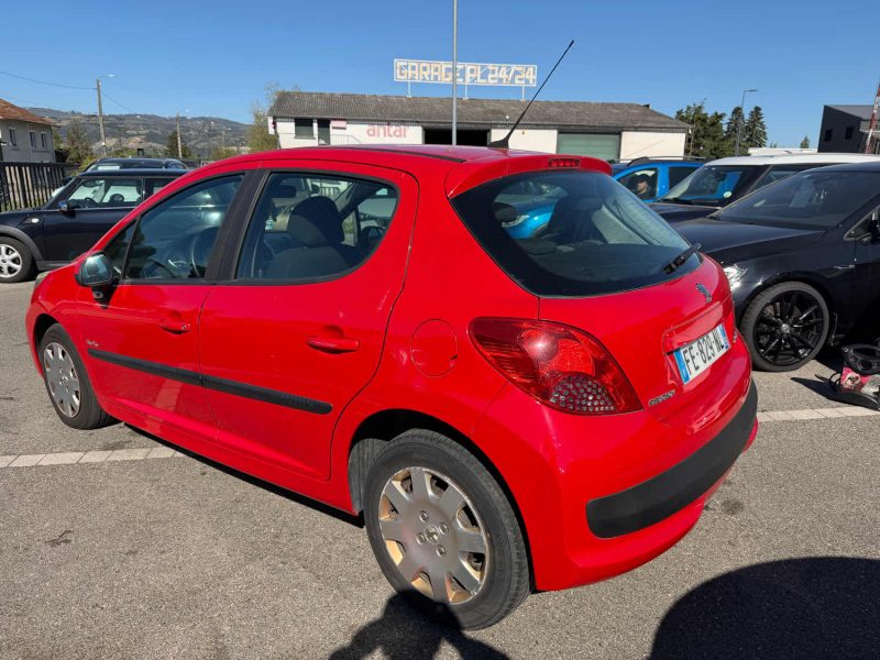 PEUGEOT 207 1.4E 75CH GARANTIE