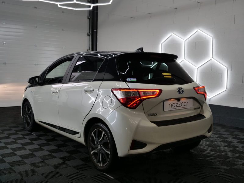 TOYOTA YARIS 100H COLLECTION 5P 2018