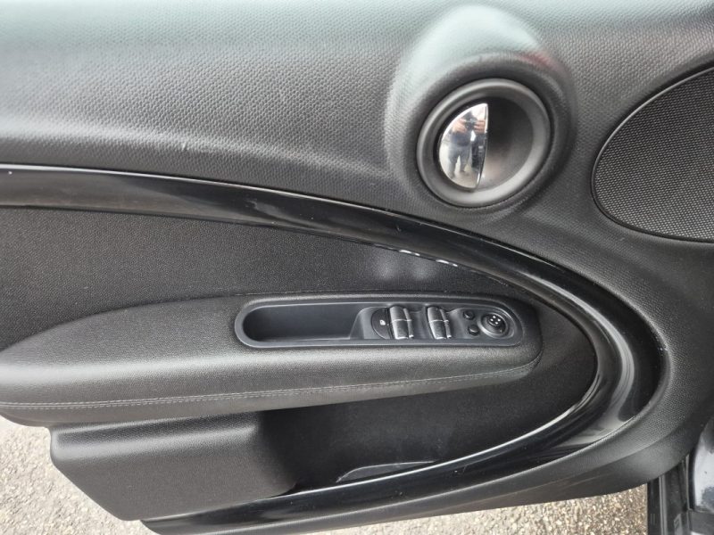 MINI COUNTRYMAN COOPER D 112CH BVA 2014