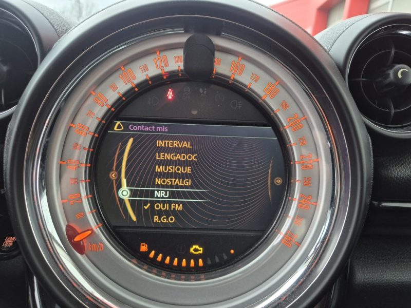 MINI COUNTRYMAN COOPER D 112CH BVA 2014