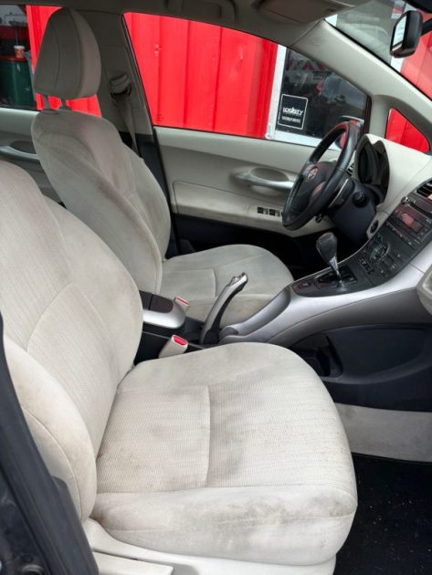 TOYOTA AURIS 124 VVTI LUNA MMT 2007