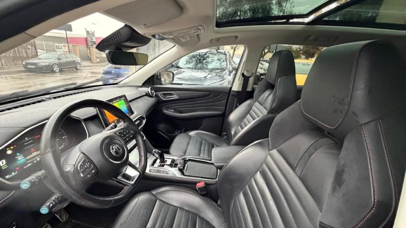 MG EHS 1.5 T-GDI Plug in Hybrid 258 ch - Toit ouvrant