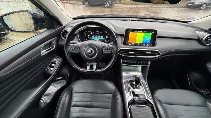MG EHS 1.5 T-GDI Plug in Hybrid 258 ch - Toit ouvrant