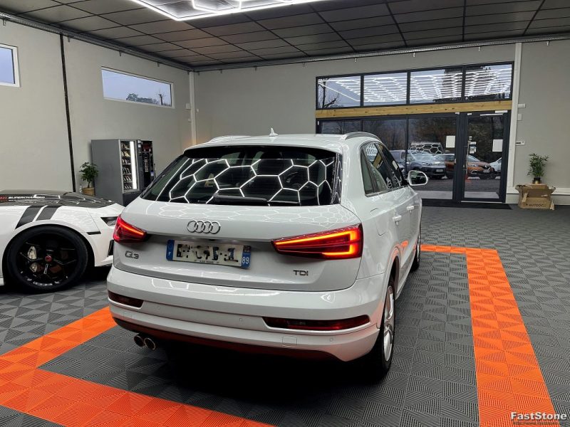 AUDI Q3 2.0 TDI 150CV AMBIENTE S TRONIC 7 SUIVI COMPLET AUDI / CAMERA