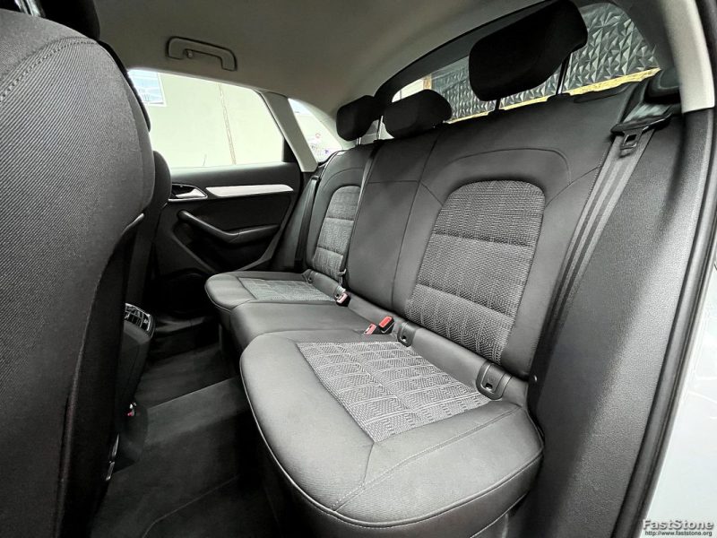 AUDI Q3 2.0 TDI 150CV AMBIENTE S TRONIC 7 SUIVI COMPLET AUDI / CAMERA