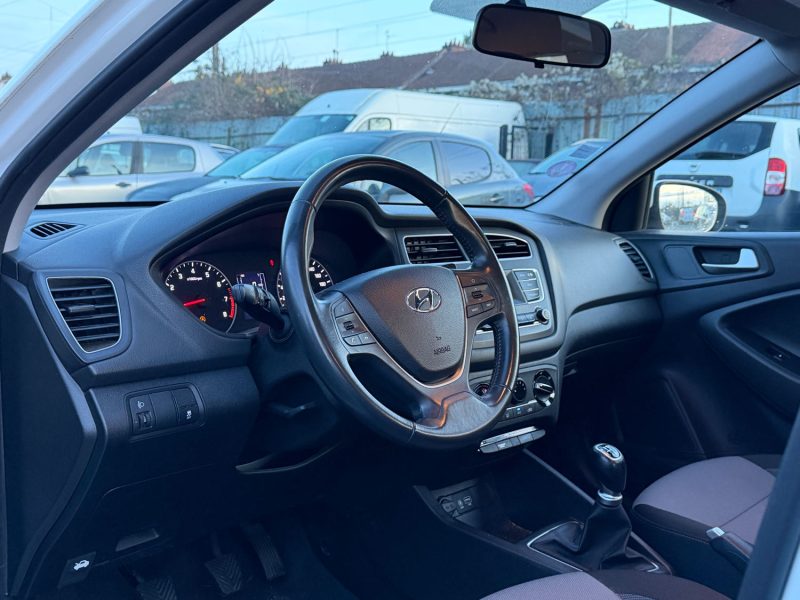 HYUNDAI I20 1.2 75CH INITIA EURO6D-T EVAP 2019