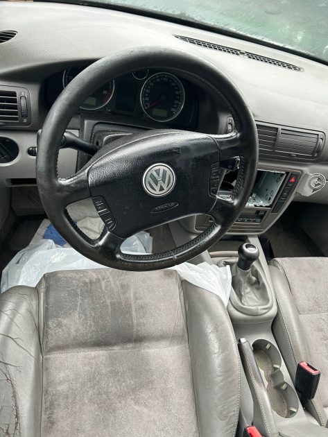 VOLKSWAGEN PASSAT 2.5 TDI - V6 TURBO 4 MOTION 