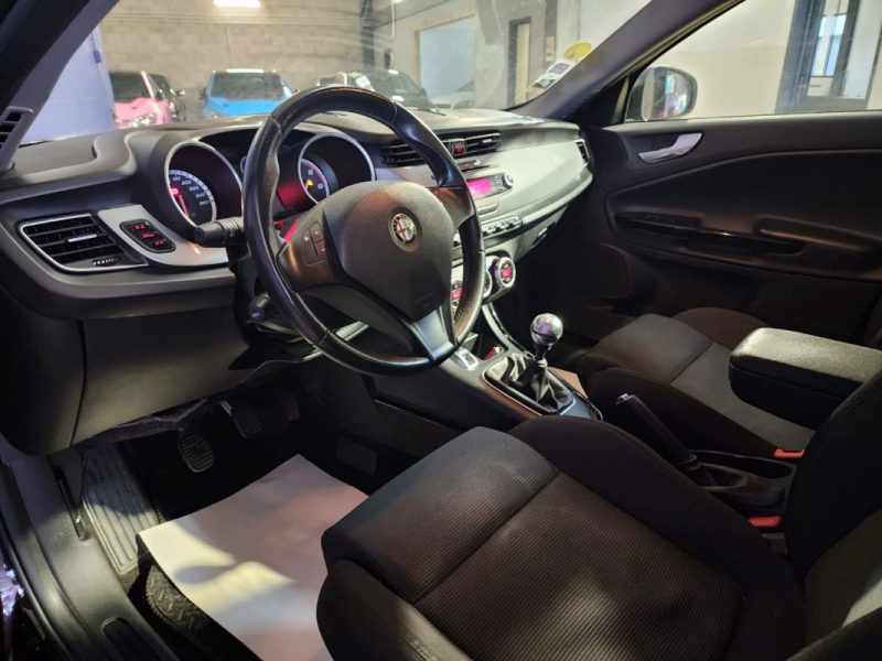 ALFA ROMEO GIULIETTA 2.0 140Cv EXCLUSIVE- Entretien à jour-BVM