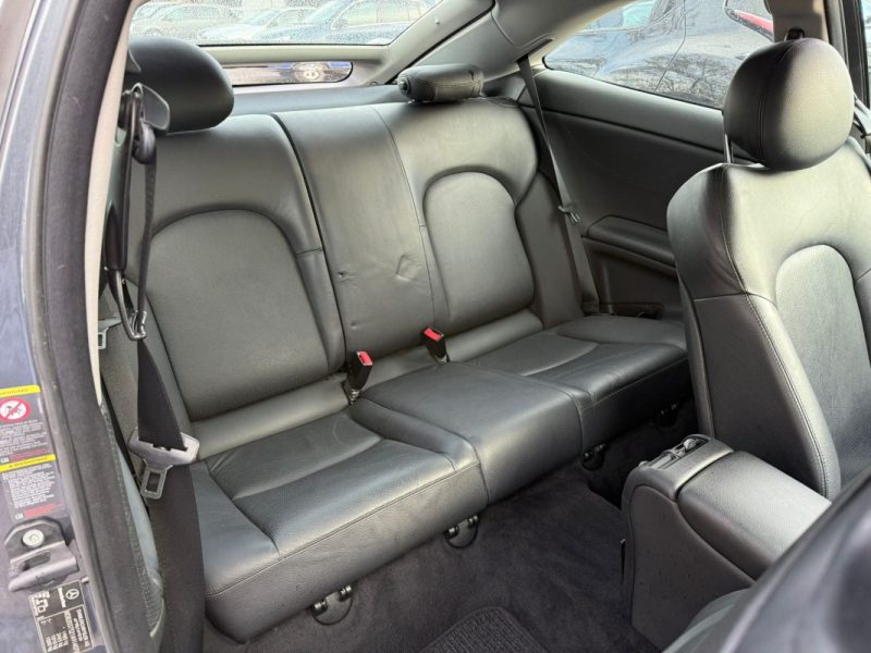 MERCEDES BENZ CLASSE C230 2.5i V6 COUPE AVANTGARDE 204CV 