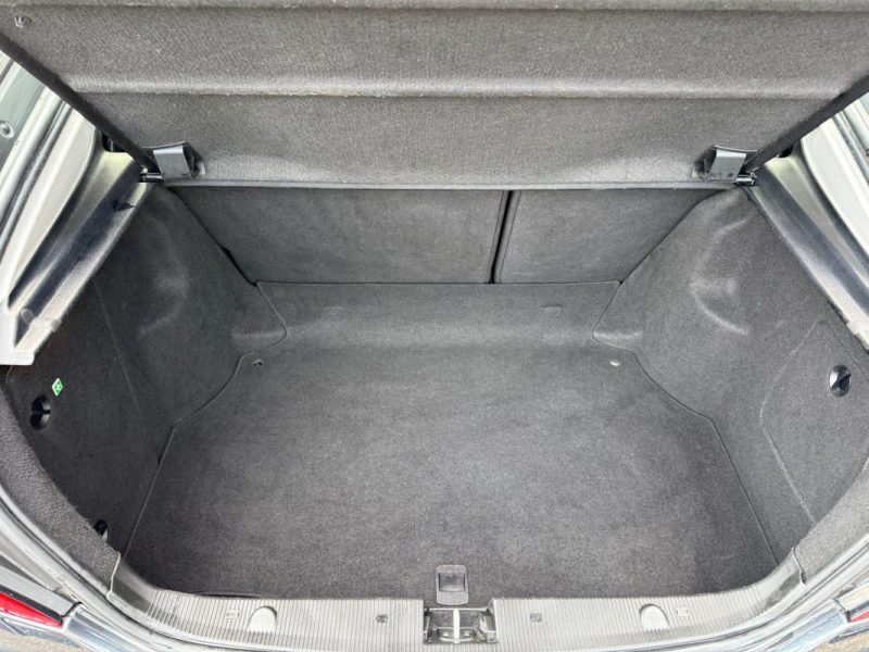 MERCEDES BENZ CLASSE C230 2.5l COUPE AVANTGARDE 204CV 