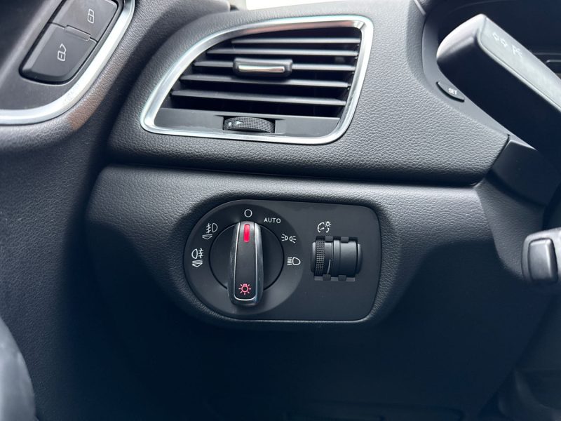 AUDI Q3 2.0 TDI 140CH AMBITION LUXE 