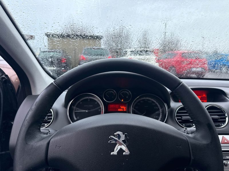 PEUGEOT 308 1.6 E-HDI 112 FAP BUSINESS PACK 5P 