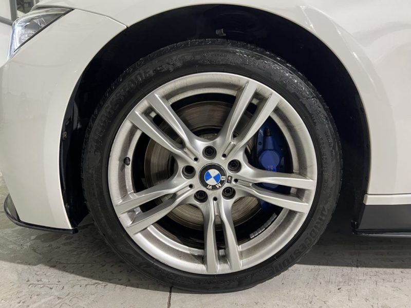 BMW SERIE 3 335I F30 3.0 306CH PACK M PERFORMANCE / TOIT OUVRANT