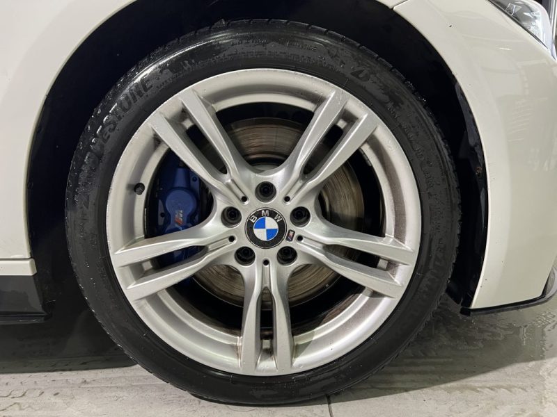 BMW SERIE 3 335I F30 3.0 306CH PACK M PERFORMANCE / TOIT OUVRANT