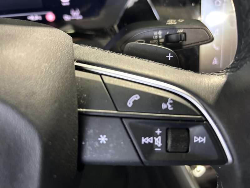 AUDI A3 BERLINE 35 TFSI 150CV MILD HYBRID S TRONIC / TOIT OUVRANT & SIÈGES CHAUFFANTS