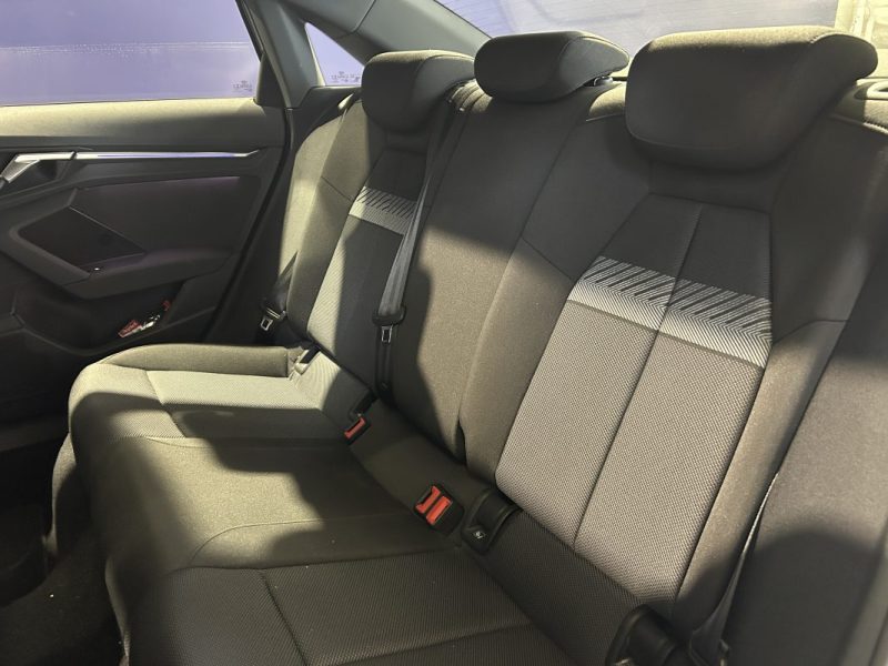 AUDI A3 BERLINE 35 TFSI 150CV MILD HYBRID S TRONIC / TOIT OUVRANT & SIÈGES CHAUFFANTS