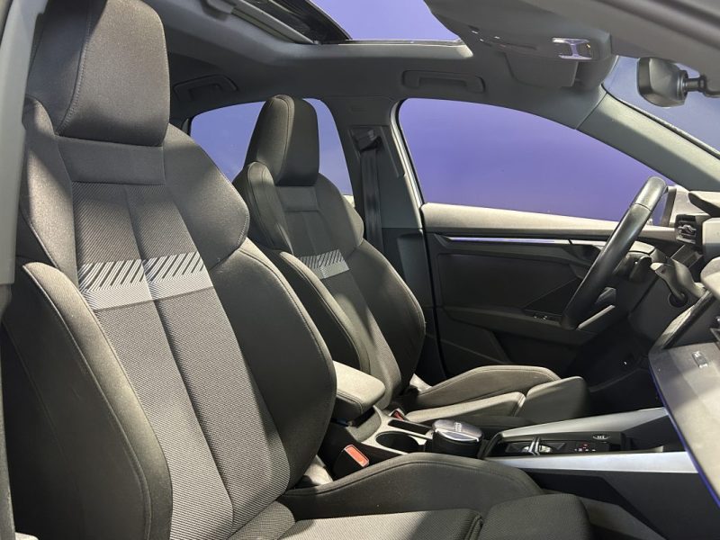 AUDI A3 BERLINE 35 TFSI 150CV MILD HYBRID S TRONIC / TOIT OUVRANT & SIÈGES CHAUFFANTS
