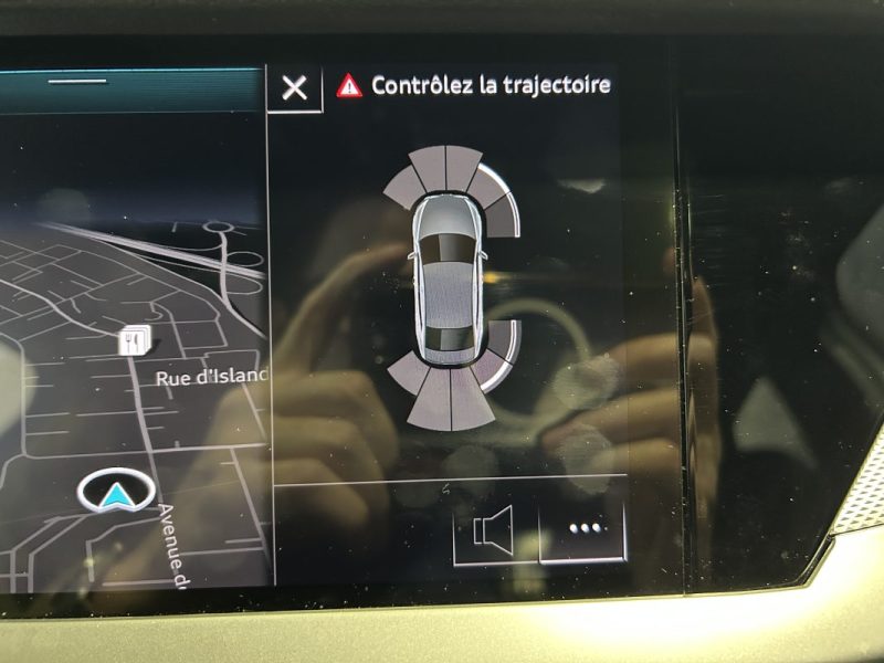 AUDI A3 BERLINE 35 TFSI 150CV MILD HYBRID S TRONIC / TOIT OUVRANT & SIÈGES CHAUFFANTS