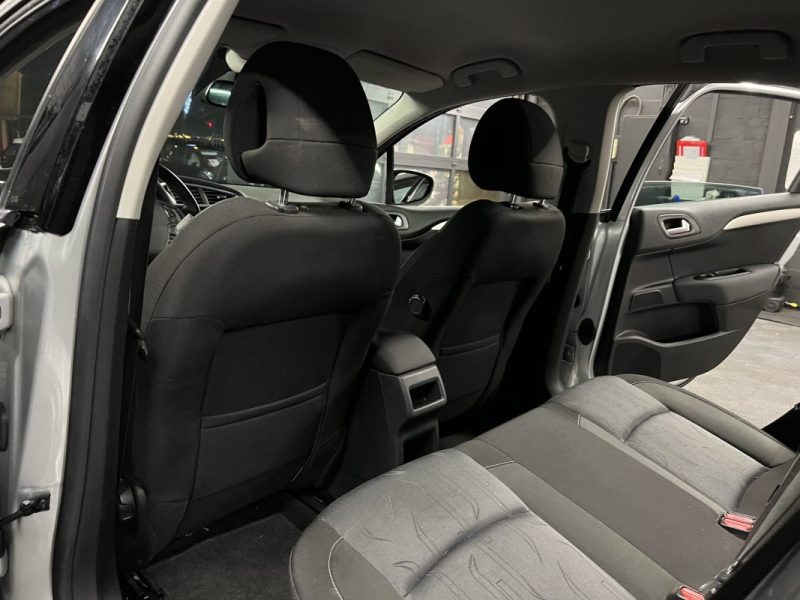 CITROEN C4 II 1.6 HDI 92 Cv 29 100 Kms REELS / 5 PORTES ECRAN GPS CRIT AIR 2 - GARANTIE 1 AN