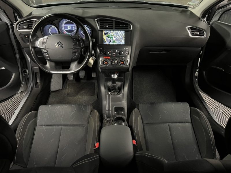 CITROEN C4 II 1.6 HDI 92 Cv 29 100 Kms REELS / 5 PORTES ECRAN GPS CRIT AIR 2 - GARANTIE 1 AN