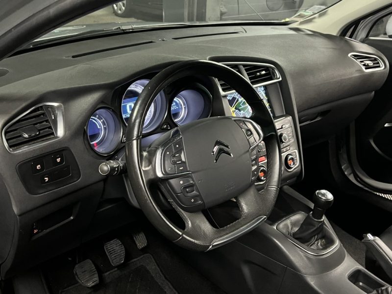CITROEN C4 II 1.6 HDI 92 Cv 29 100 Kms REELS / 5 PORTES ECRAN GPS CRIT AIR 2 - GARANTIE 1 AN
