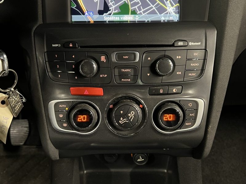 CITROEN C4 II 1.6 HDI 92 Cv 29 100 Kms REELS / 5 PORTES ECRAN GPS CRIT AIR 2 - GARANTIE 1 AN
