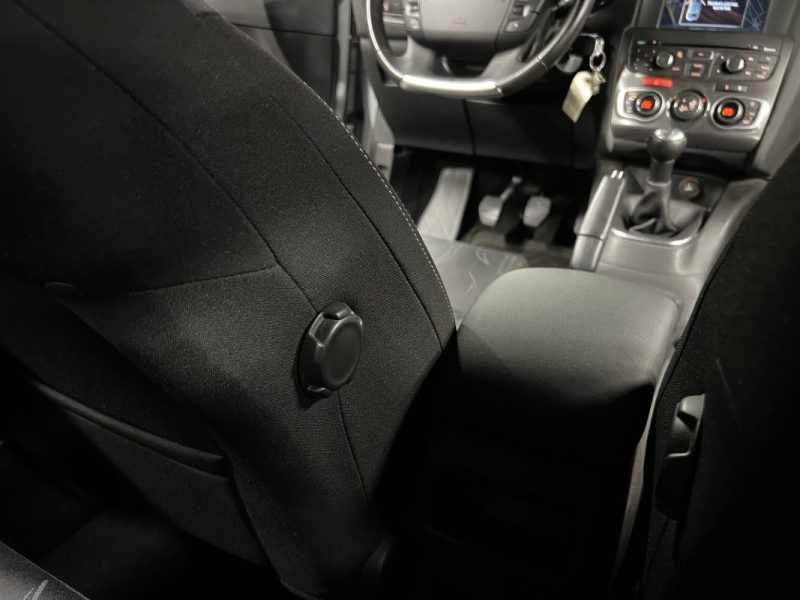 CITROEN C4 II 1.6 HDI 92 Cv 29 100 Kms REELS / 5 PORTES ECRAN GPS CRIT AIR 2 - GARANTIE 1 AN