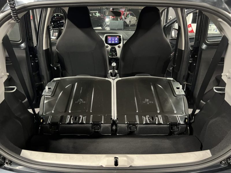 TOYOTA AYGO II 1.0 VVT-i 69 Cv 5 PORTES CLIMATISATION ECRAN TACTILE CAMERA RECUL - GARANTIE 1 AN