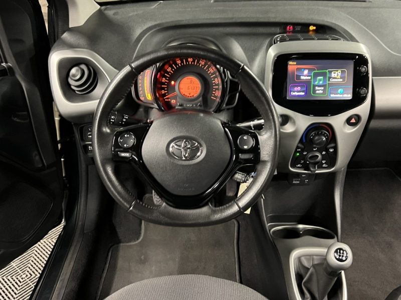 TOYOTA AYGO II 1.0 VVT-i 69 Cv 5 PORTES CLIMATISATION ECRAN TACTILE CAMERA RECUL - GARANTIE 1 AN