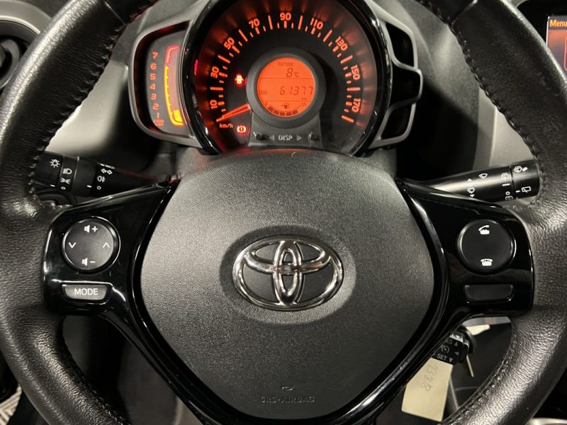 TOYOTA AYGO II 1.0 VVT-i 69 Cv 5 PORTES CLIMATISATION ECRAN TACTILE CAMERA RECUL - GARANTIE 1 AN
