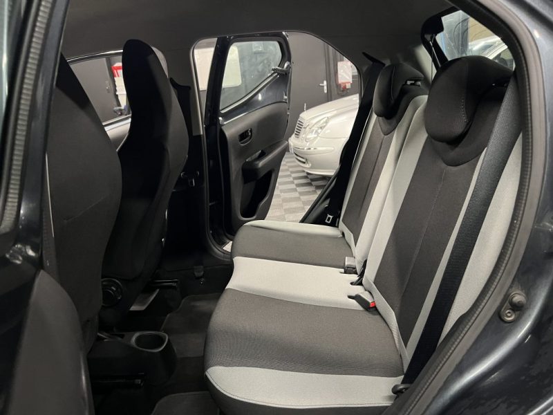 TOYOTA AYGO II 1.0 VVT-i 69 Cv 5 PORTES CLIMATISATION ECRAN TACTILE CAMERA RECUL - GARANTIE 1 AN