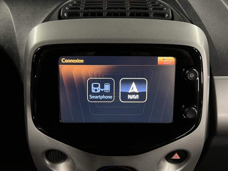 TOYOTA AYGO II 1.0 VVT-i 69 Cv 5 PORTES CLIMATISATION ECRAN TACTILE CAMERA RECUL - GARANTIE 1 AN