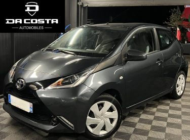 TOYOTA AYGO II 1.0 VVT-i 69 Cv 5 PORTES CLIMATISATION ECRAN TACTILE CAMERA RECUL - GARANTIE 1 AN
