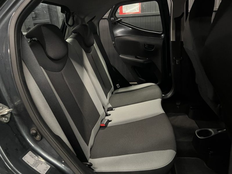 TOYOTA AYGO II 1.0 VVT-i 69 Cv 5 PORTES CLIMATISATION ECRAN TACTILE CAMERA RECUL - GARANTIE 1 AN