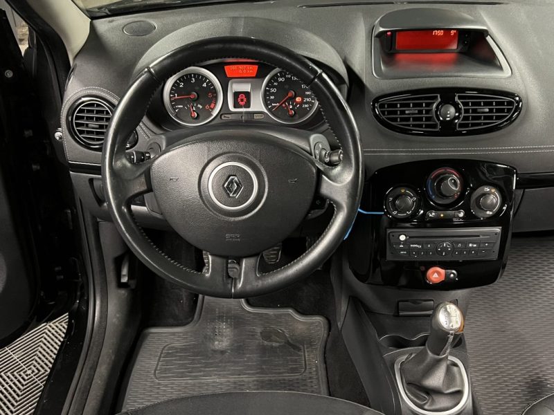 RENAULT CLIO 3 III PHASE 2 1.5 DCI 70 Cv - FRAIS A PREVOIR / LIRE L ANNONCE